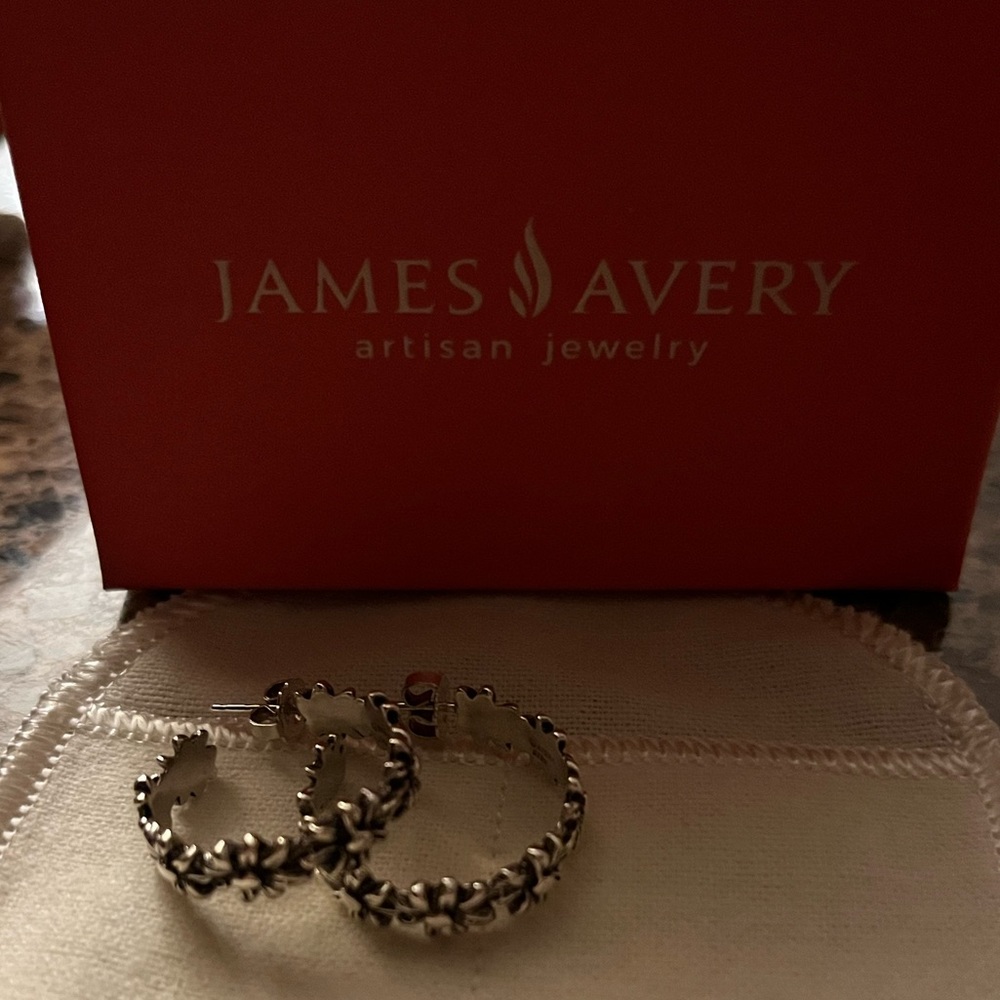 James Avery Margarita Medium Sterling Silver Hoop Earrings